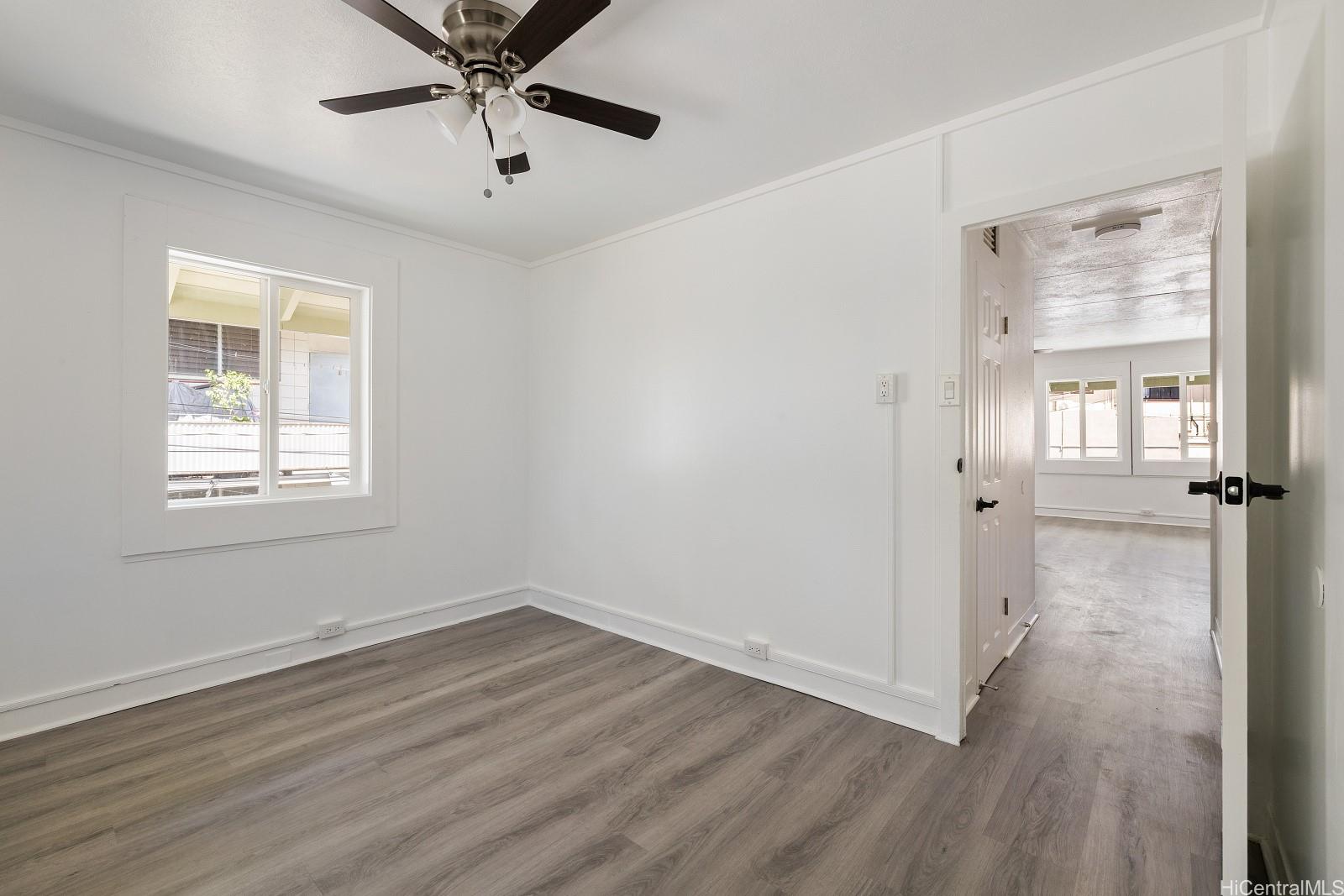 718 Kamuela Ave Honolulu - Multi-family - photo 11 of 25