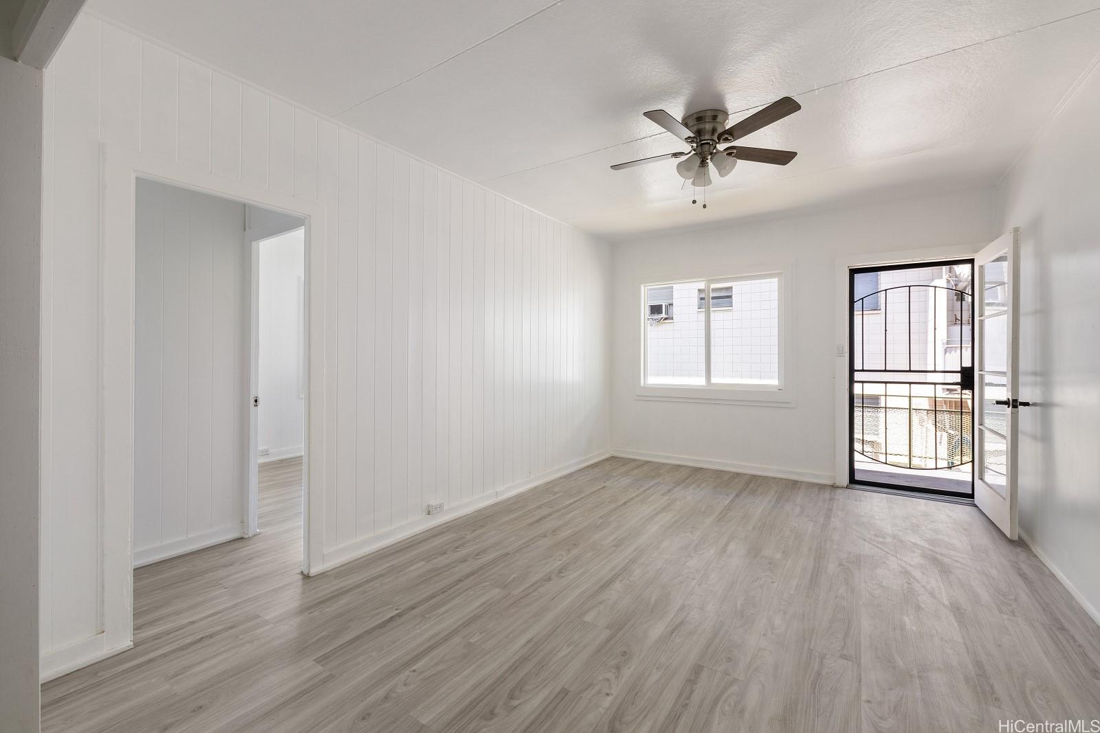 718 Kamuela Ave Honolulu - Multi-family - photo 8 of 25