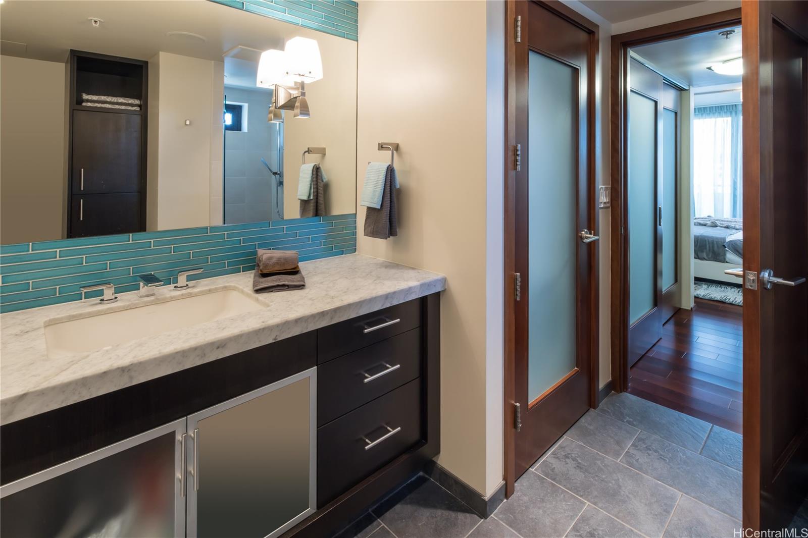 720 Kapiolani Blvd Honolulu - Rental - photo 15 of 25