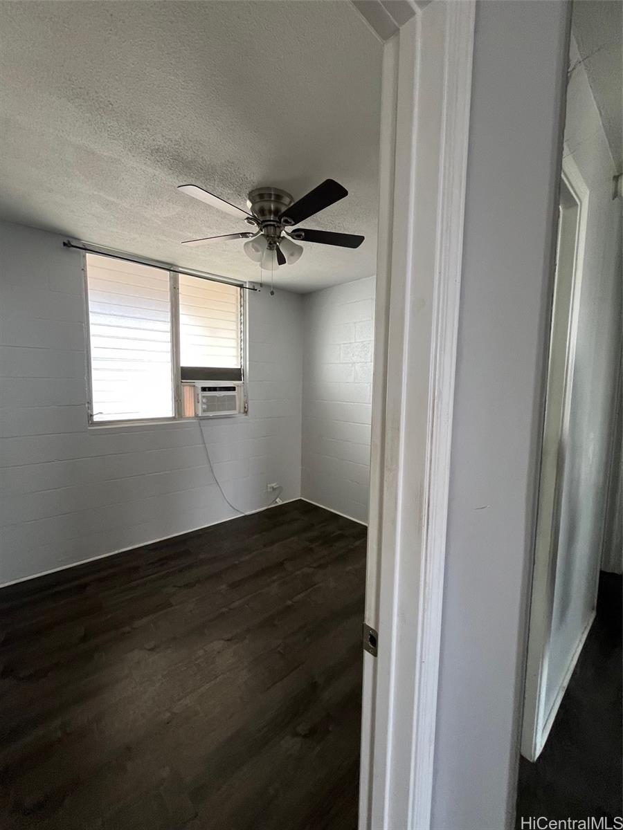 720 Waiakamilo Rd Honolulu - Rental - photo 5 of 9