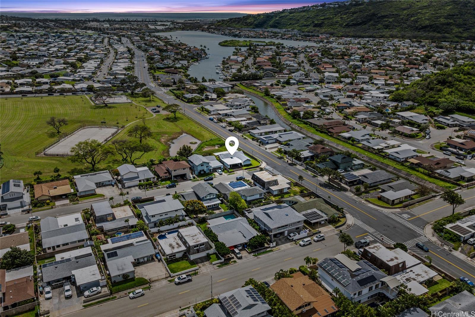 7203  Kipu Place Mariners Valley, Hawaii Kai home - photo 24 of 25