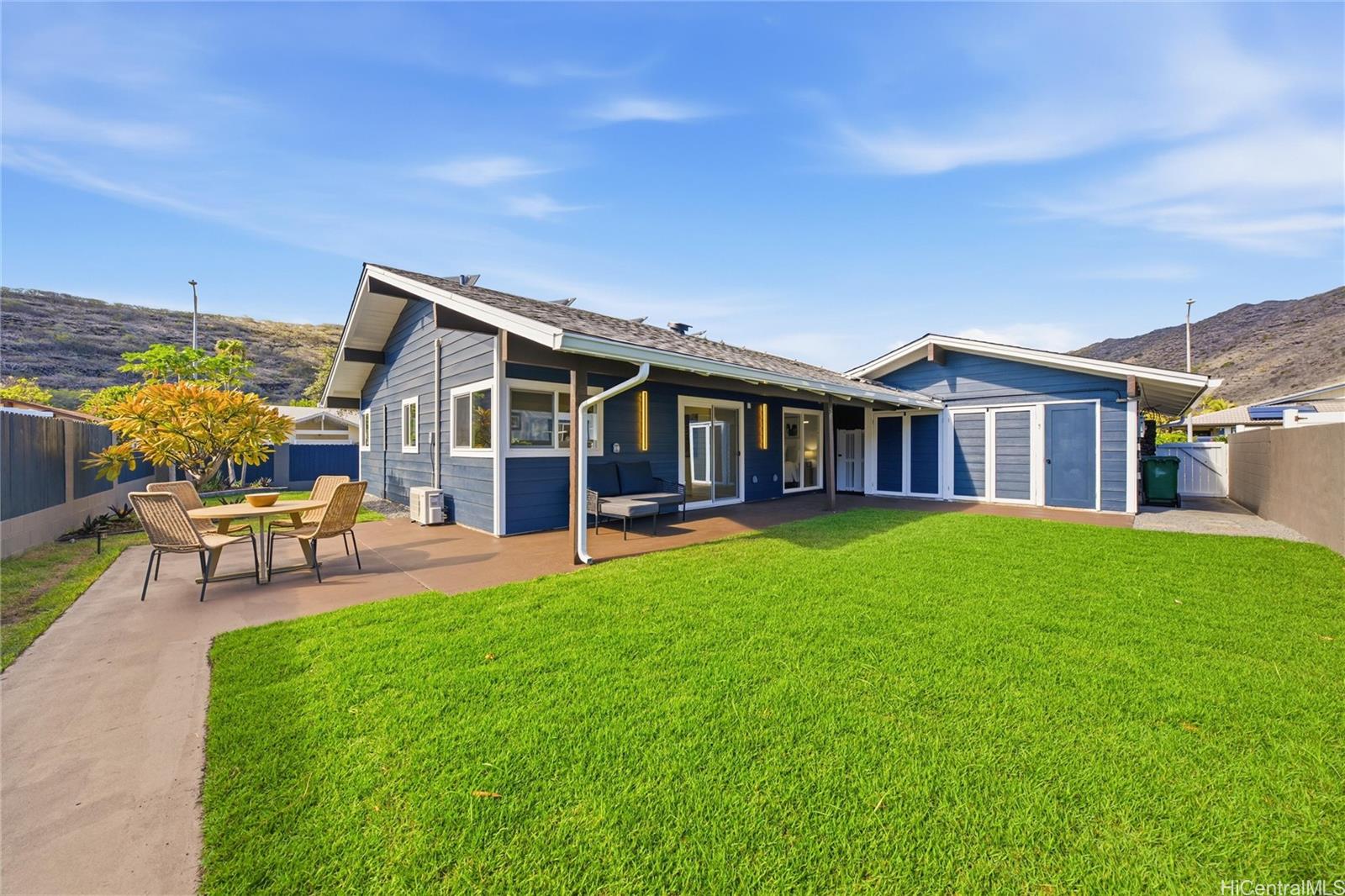 7203  Opaekaa Street Mariners Valley, Hawaii Kai home - photo 22 of 25