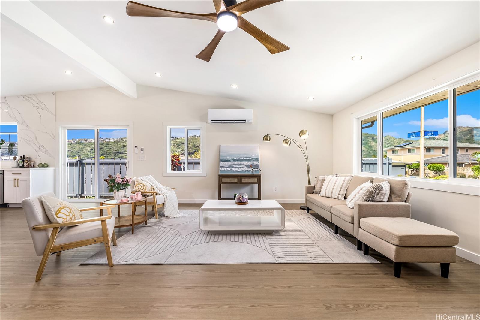 7211  Aipo Place Koko Head Terrace, Hawaii Kai home - photo 4 of 25