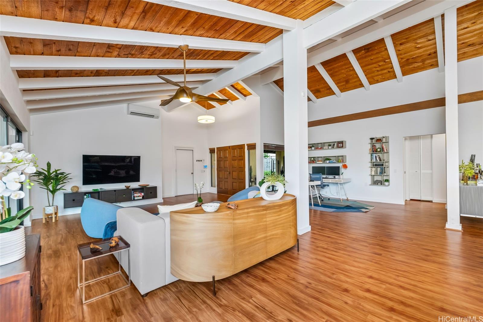 7228  Onohi Street Anchorage, Hawaii Kai home - photo 3 of 25