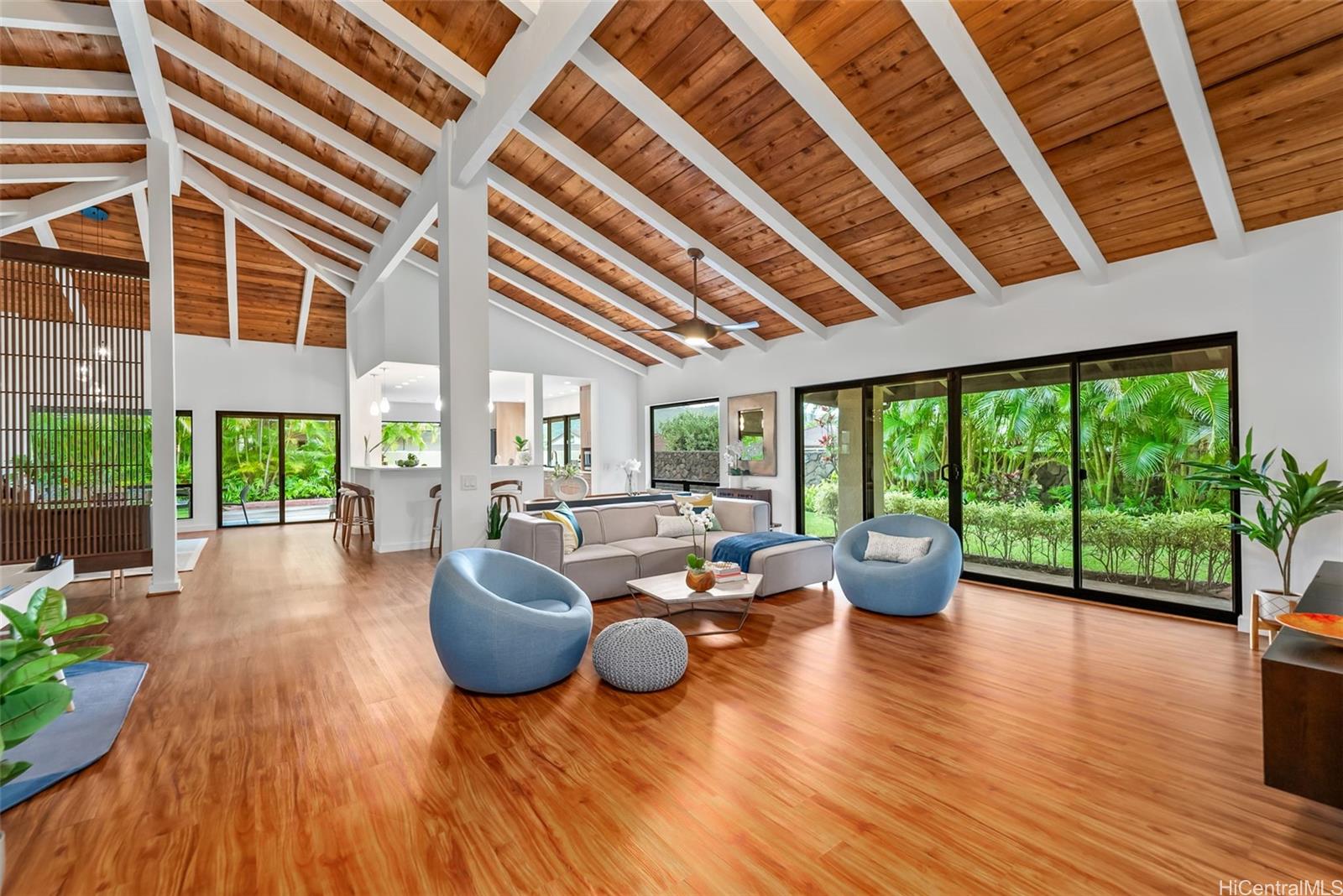 7228  Onohi Street Anchorage, Hawaii Kai home - photo 4 of 25