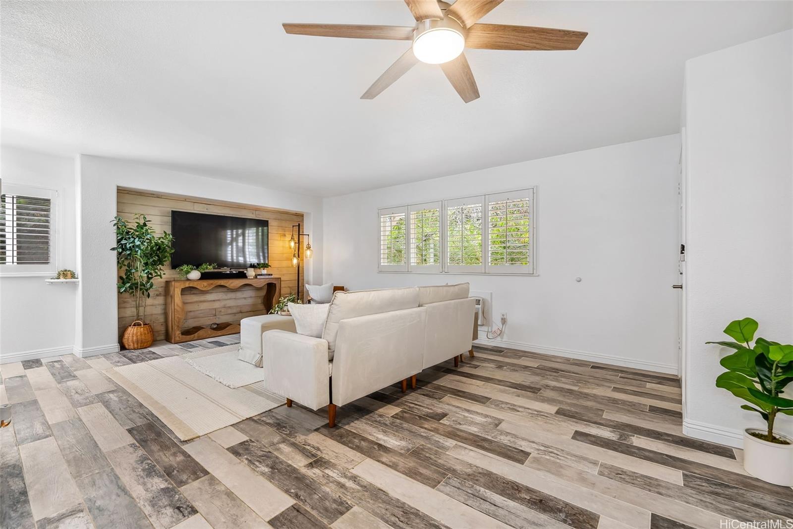 7232 Hawaii Kai Drive townhouse # A, Honolulu, Hawaii - photo 4 of 25