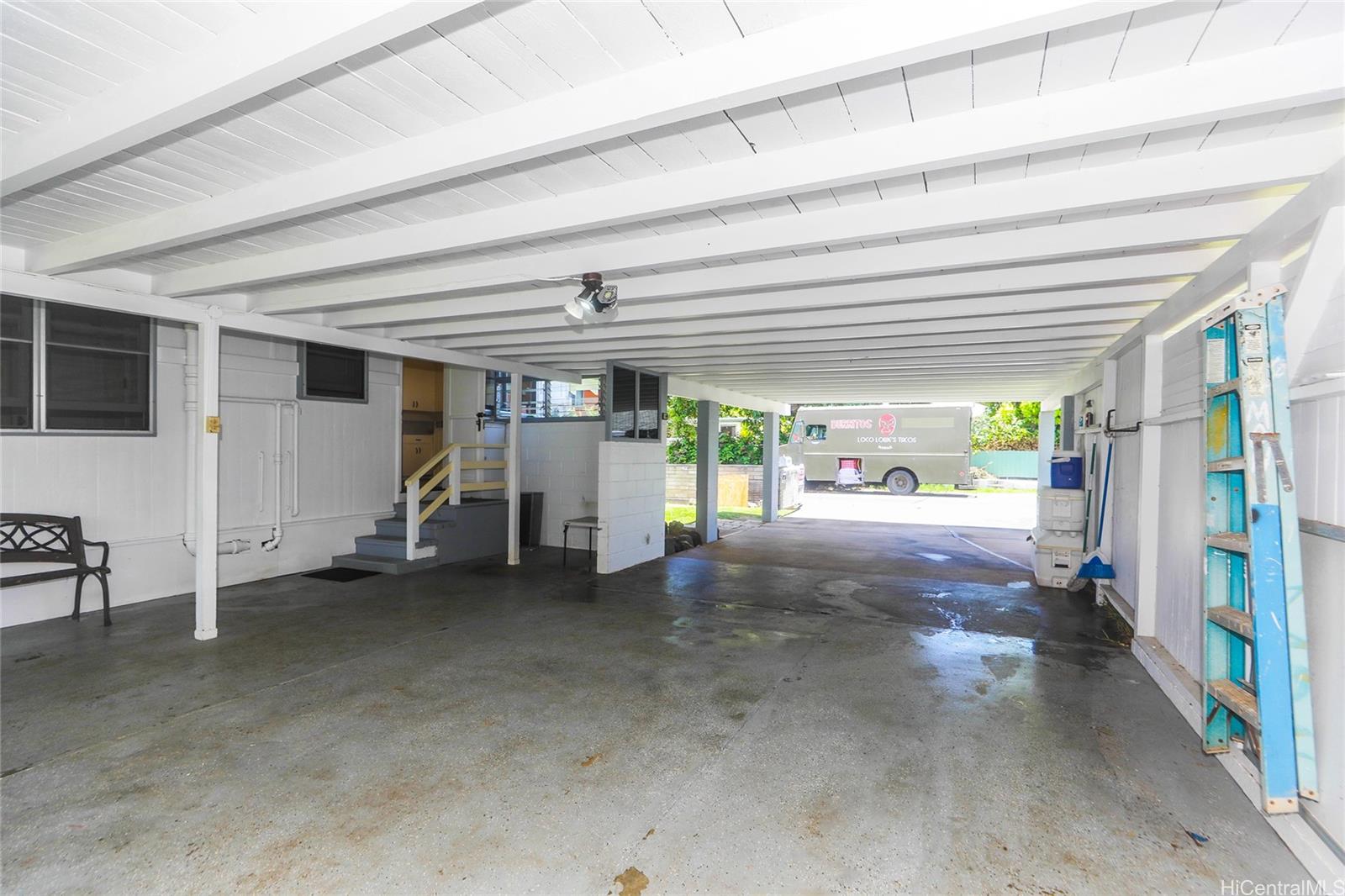 725  Kalolina Place Coconut Grove, Kailua home - photo 19 of 25