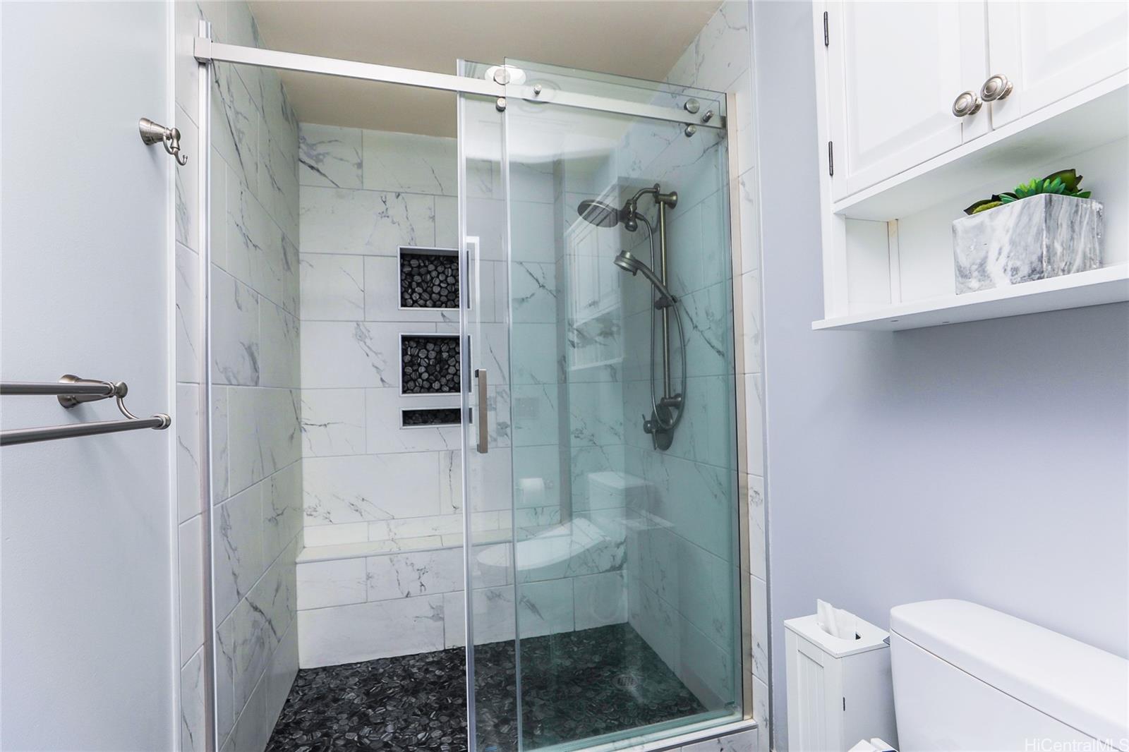 Imperial Plaza condo # 2601, Honolulu, Hawaii - photo 18 of 25