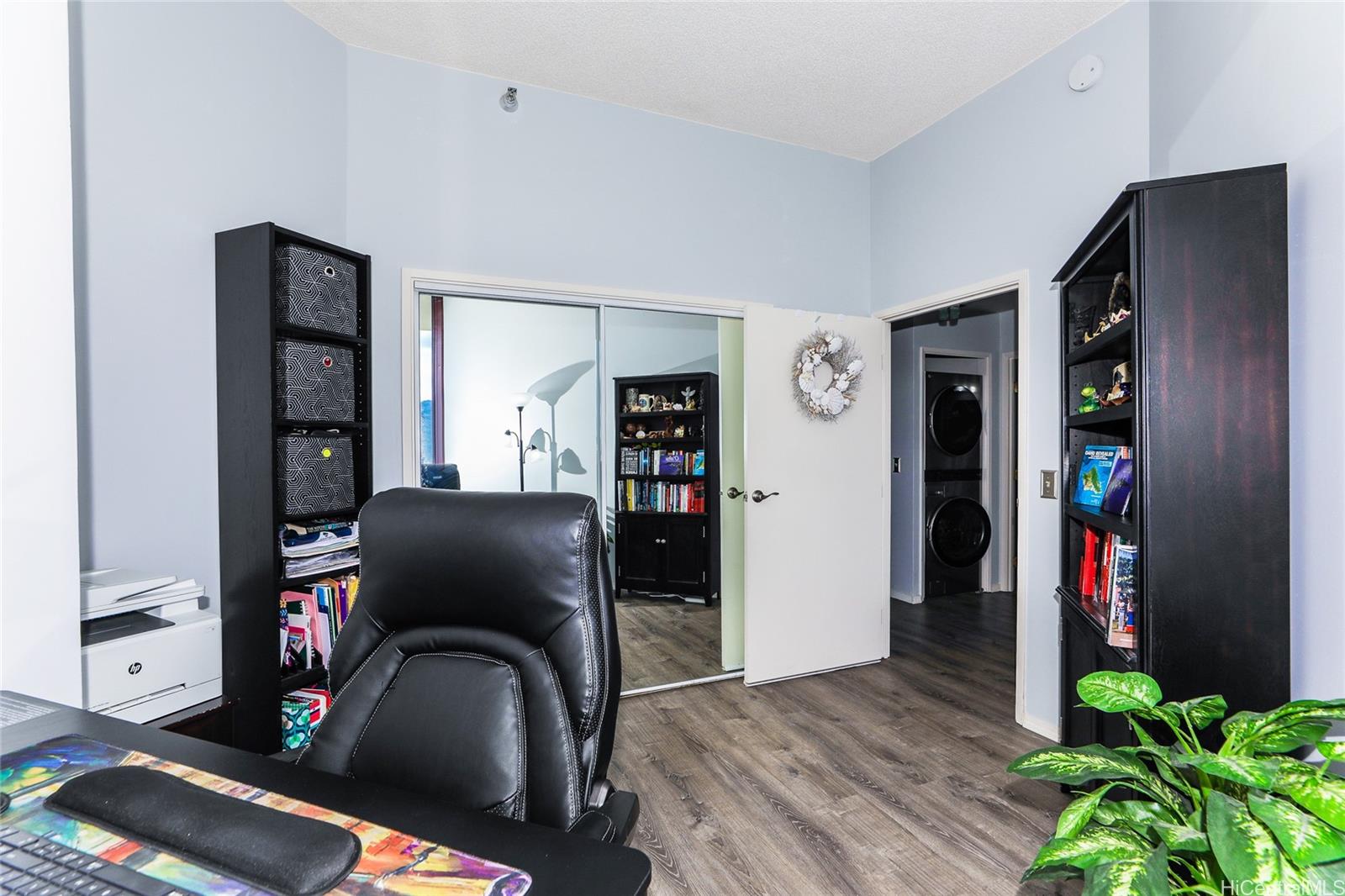 Imperial Plaza condo # 2601, Honolulu, Hawaii - photo 21 of 25