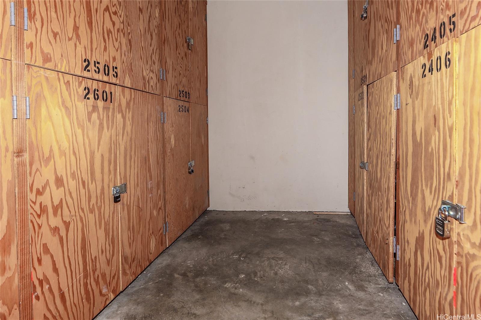 Imperial Plaza condo # 2601, Honolulu, Hawaii - photo 23 of 25