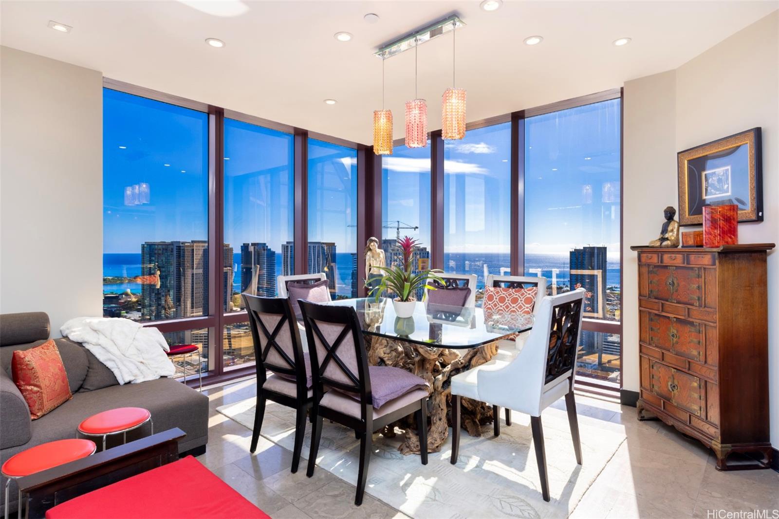 Imperial Plaza condo # 3901, Honolulu, Hawaii - photo 6 of 21