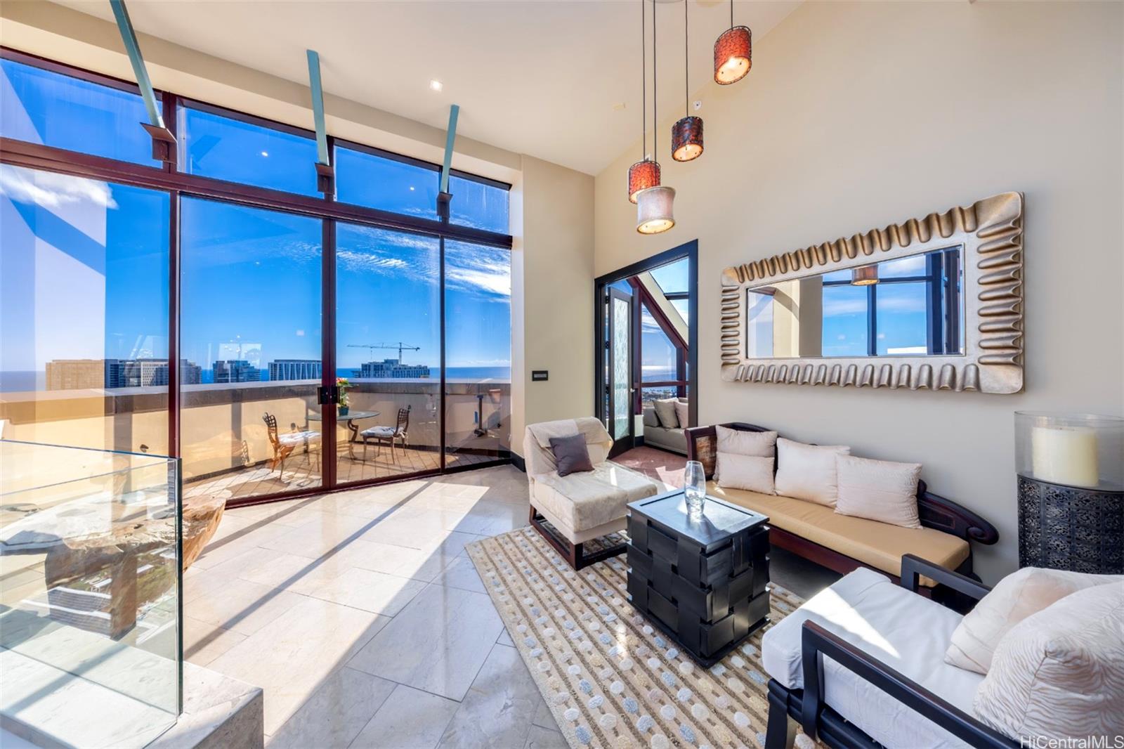 Imperial Plaza condo # 3901, Honolulu, Hawaii - photo 10 of 21