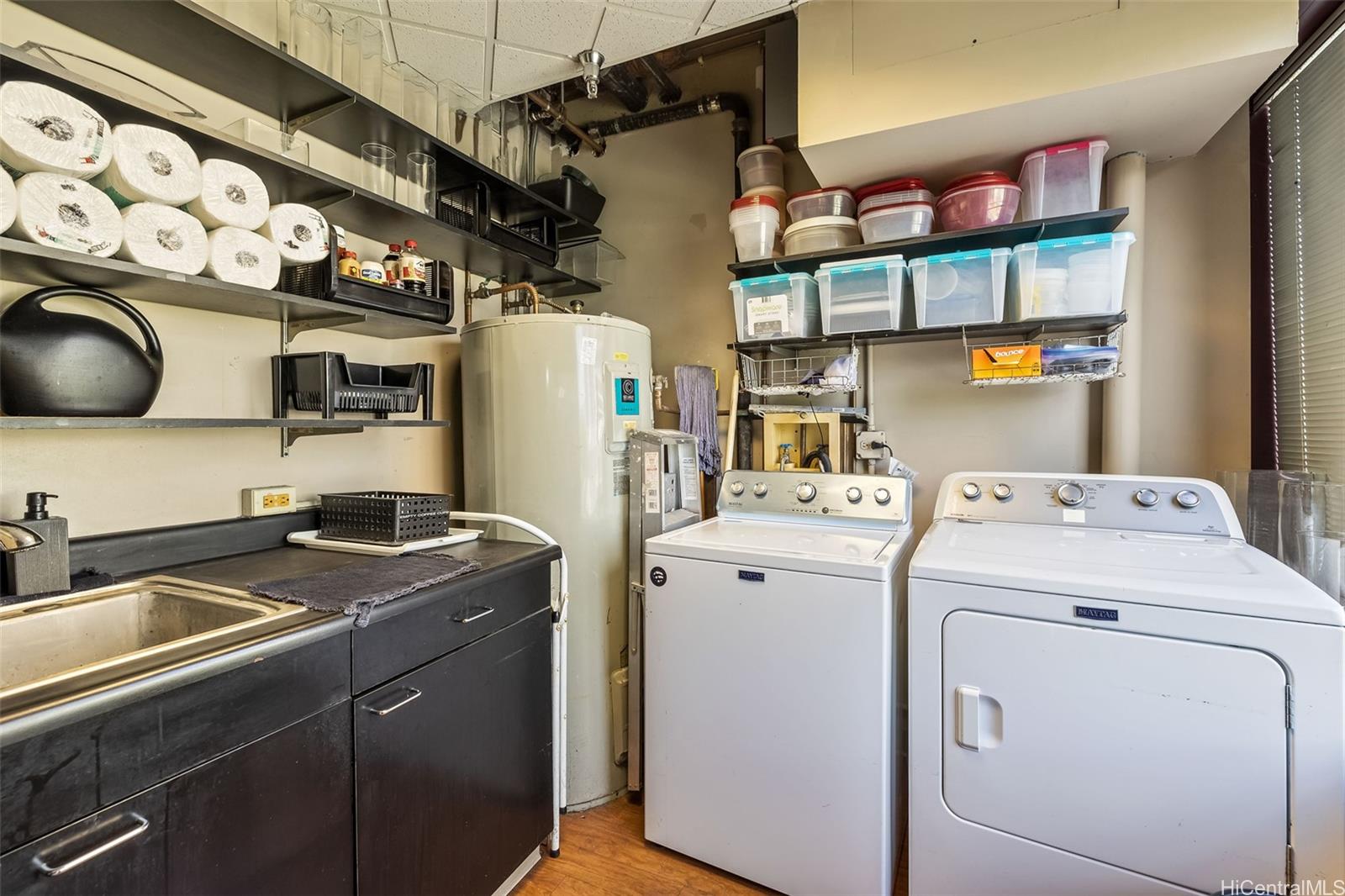 725 Kapiolani Blvd Honolulu Oahu commercial real estate photo11 of 12