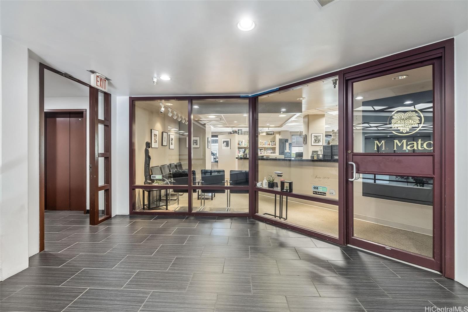 725 Kapiolani Blvd Honolulu Oahu commercial real estate photo3 of 12