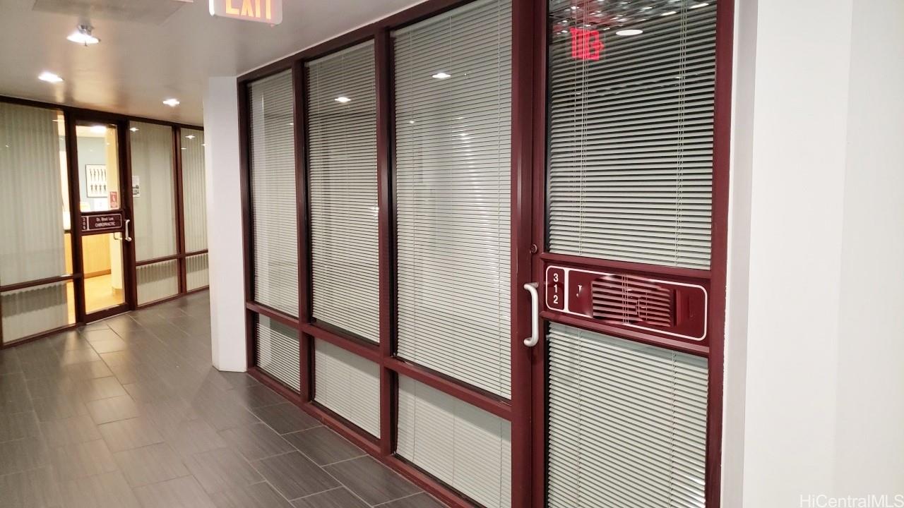 725 Kapiolani Blvd Honolulu Oahu commercial real estate photo2 of 10