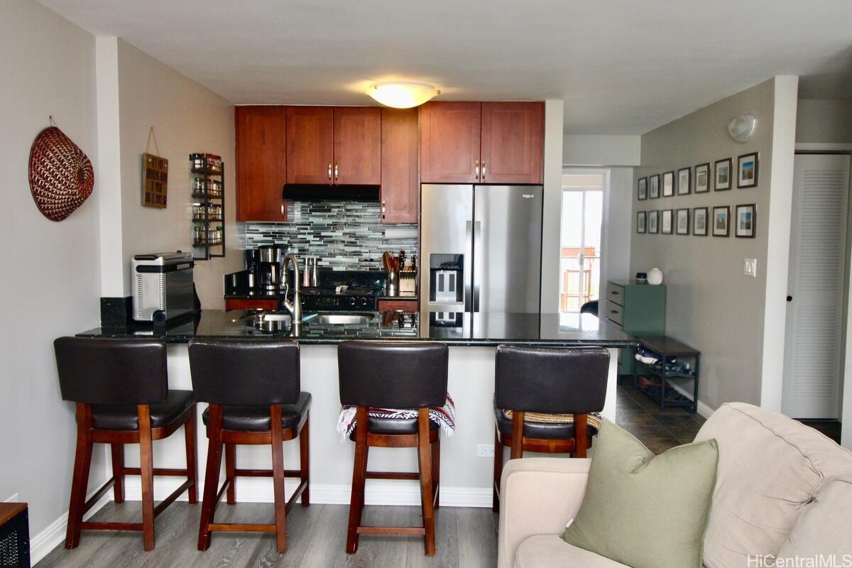 Piikoi Plaza condo # 1106, Honolulu, Hawaii - photo 11 of 25