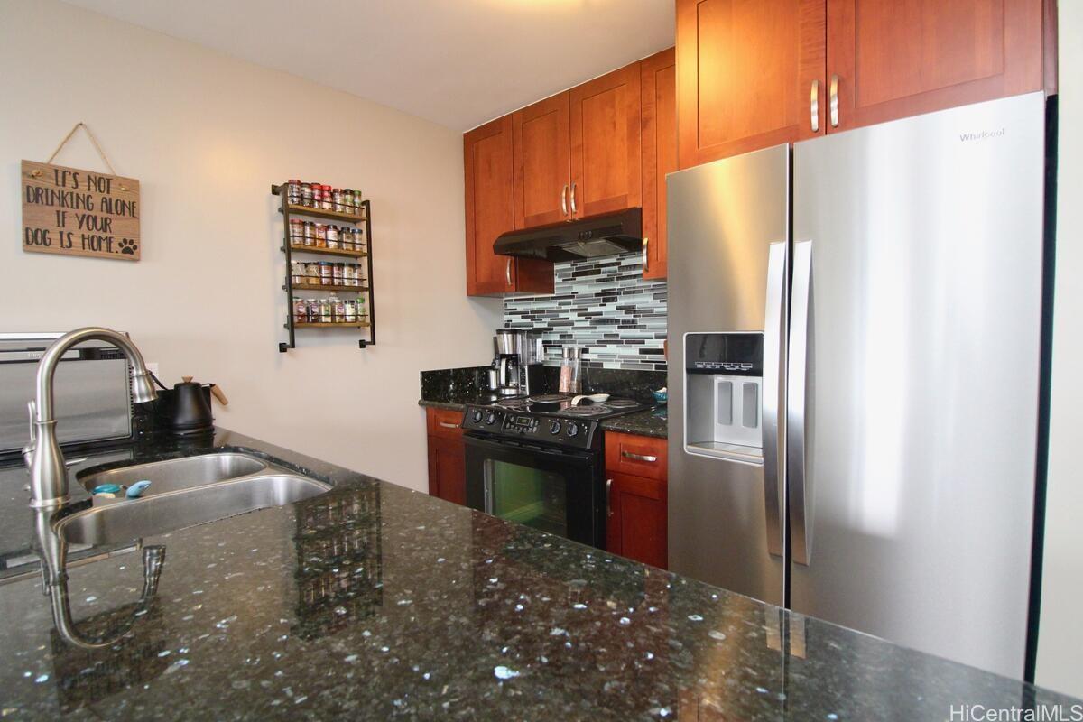 Piikoi Plaza condo # 1106, Honolulu, Hawaii - photo 13 of 25