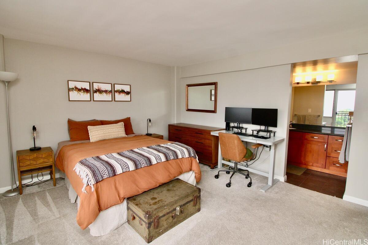 Piikoi Plaza condo # 1106, Honolulu, Hawaii - photo 16 of 25