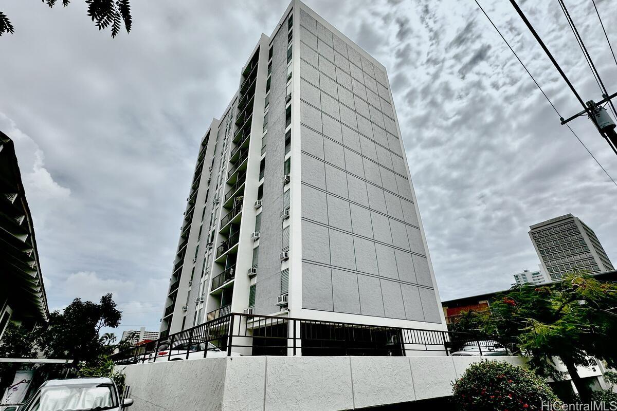 Piikoi Plaza condo # 1106, Honolulu, Hawaii - photo 25 of 25