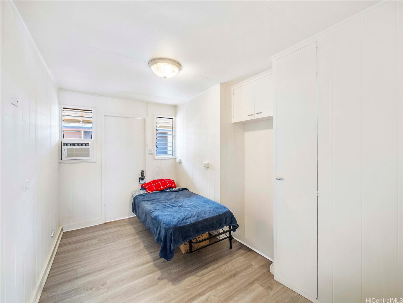 726 Menehune Lane Honolulu - Multi-family - photo 13 of 25