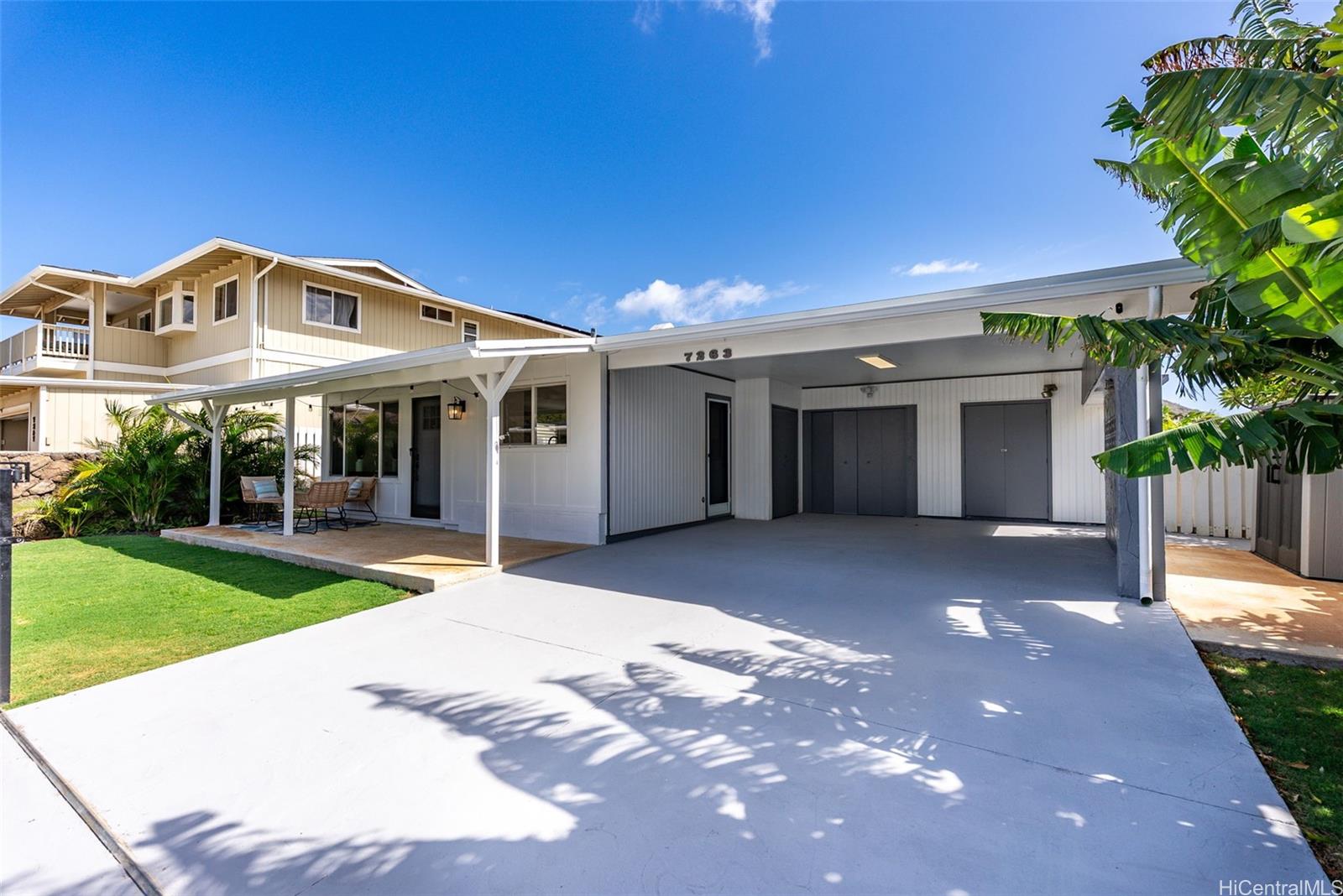 7263  Anakua Street Koko Head Terrace, Hawaii Kai home - photo 3 of 25