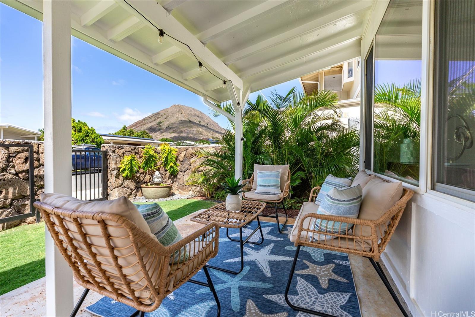 7263  Anakua Street Koko Head Terrace, Hawaii Kai home - photo 23 of 25