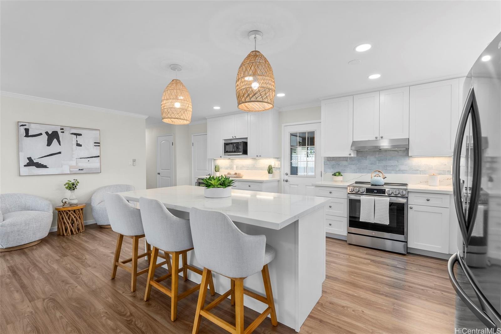 7263  Anakua Street Koko Head Terrace, Hawaii Kai home - photo 8 of 25