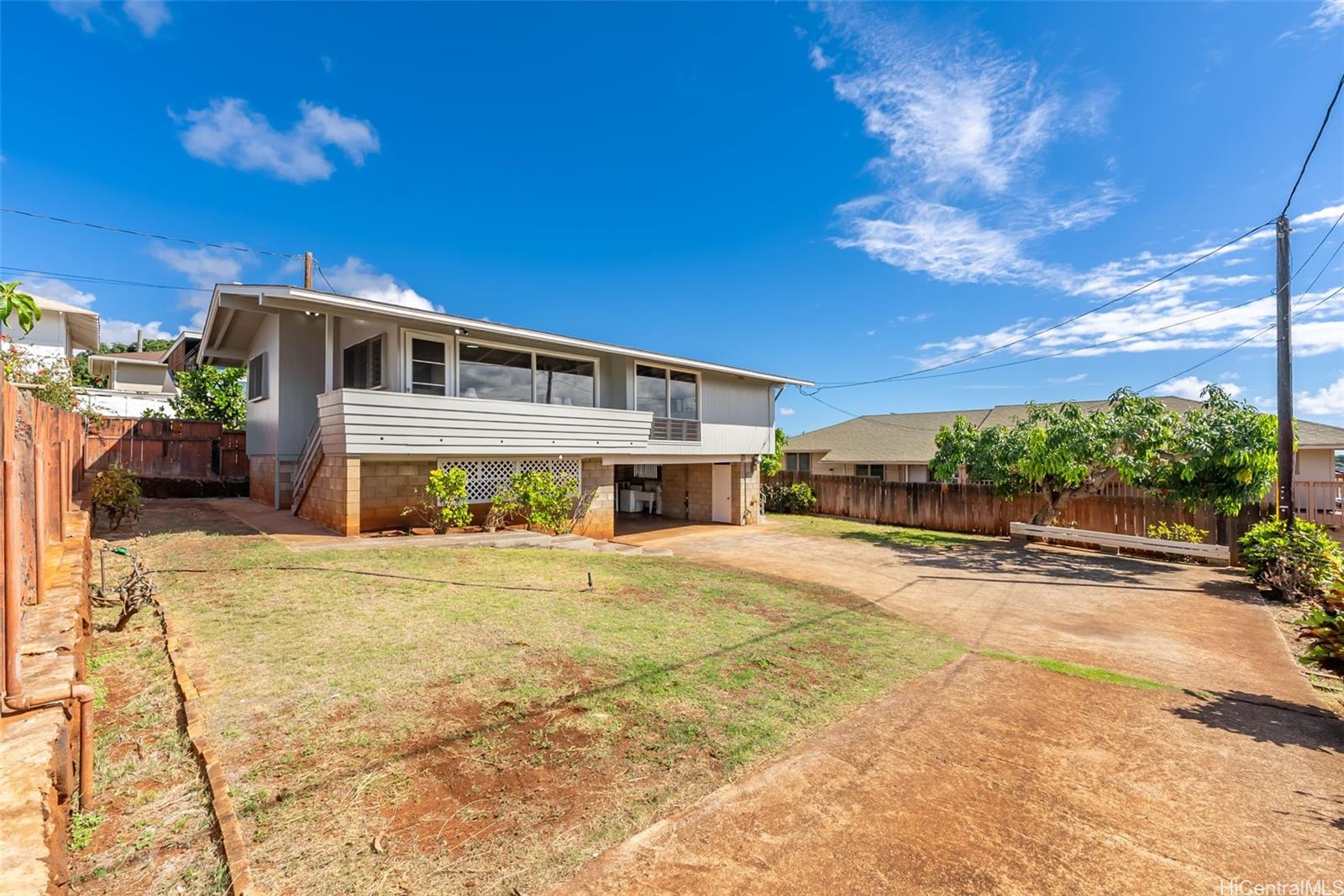 727-A  20th Ave Kaimuki, Diamond Head home - photo 2 of 25