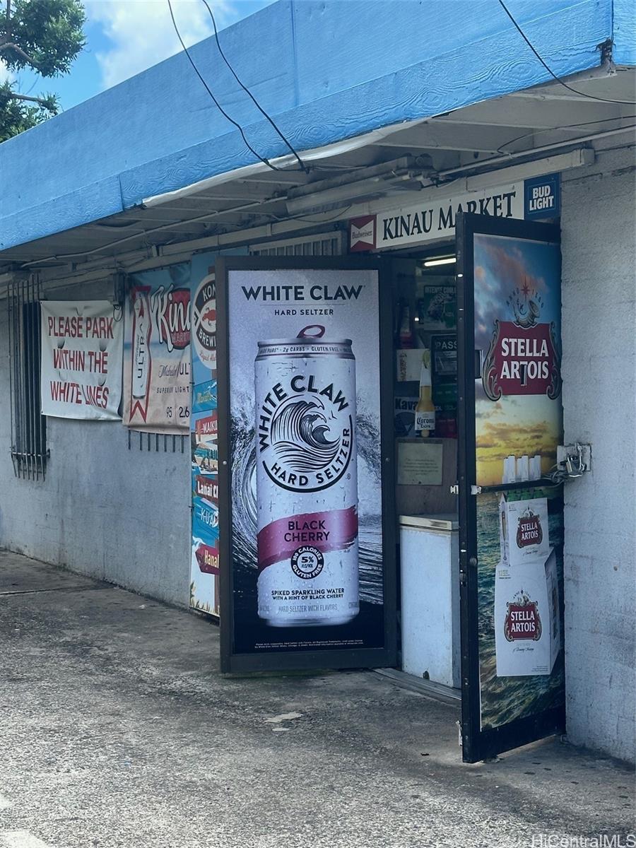 729 Kinau Street Honolulu - Multi-family - photo 2 of 6