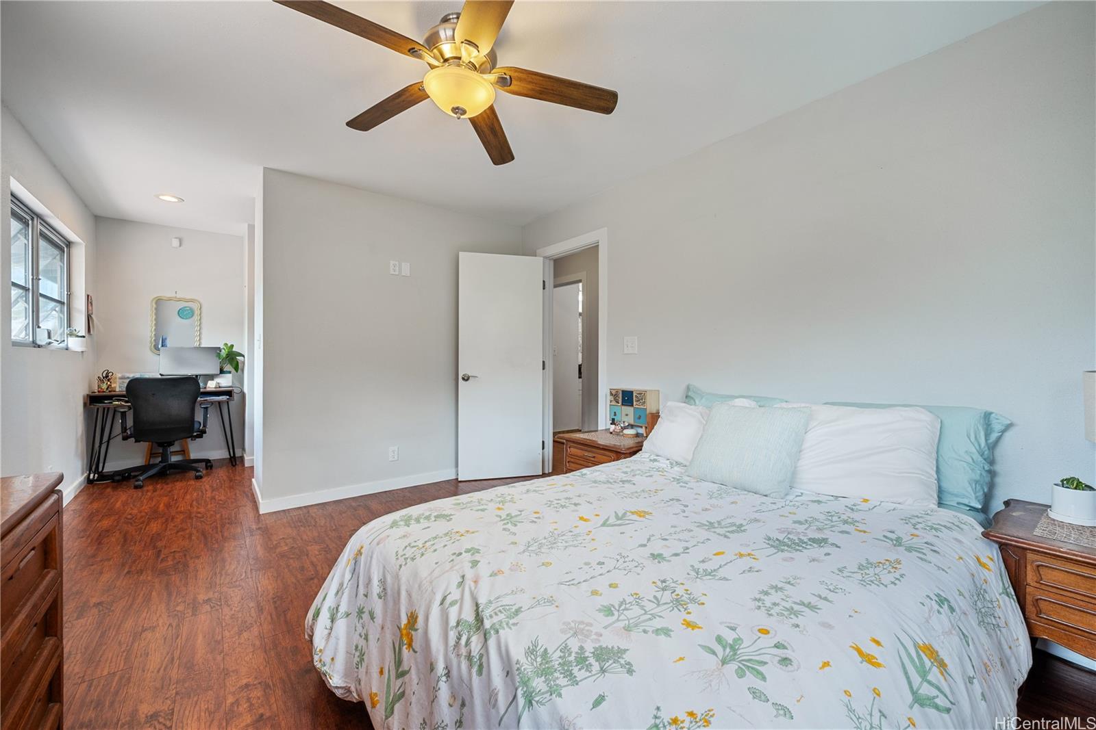 730  Ainapo Street Hahaione-lower, Hawaii Kai home - photo 11 of 25