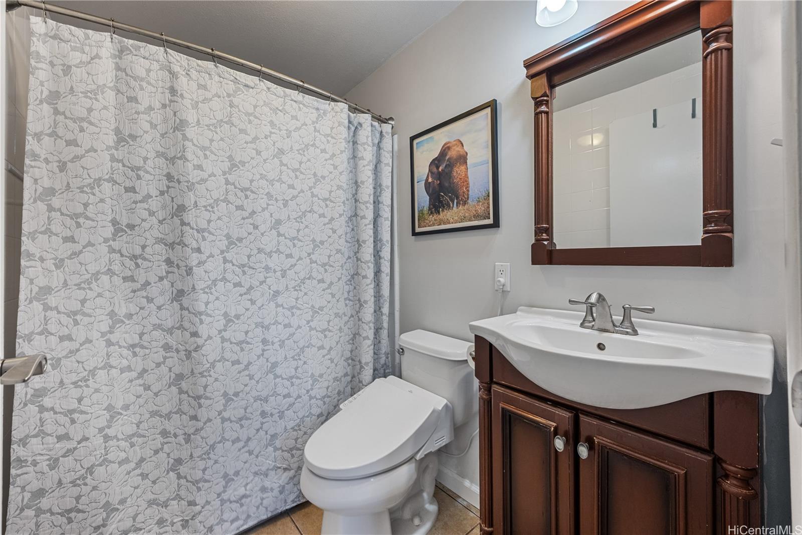 730  Ainapo Street Hahaione-lower, Hawaii Kai home - photo 19 of 25