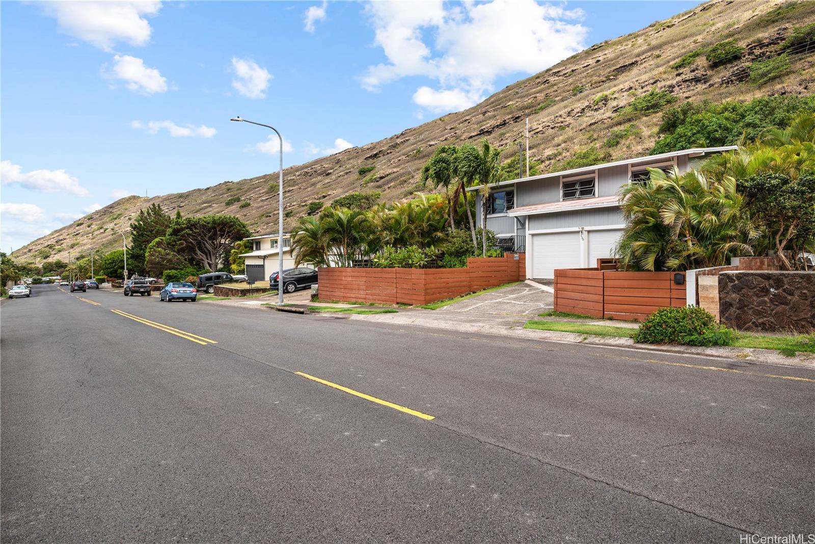 730  Ainapo Street Hahaione-lower, Hawaii Kai home - photo 24 of 25