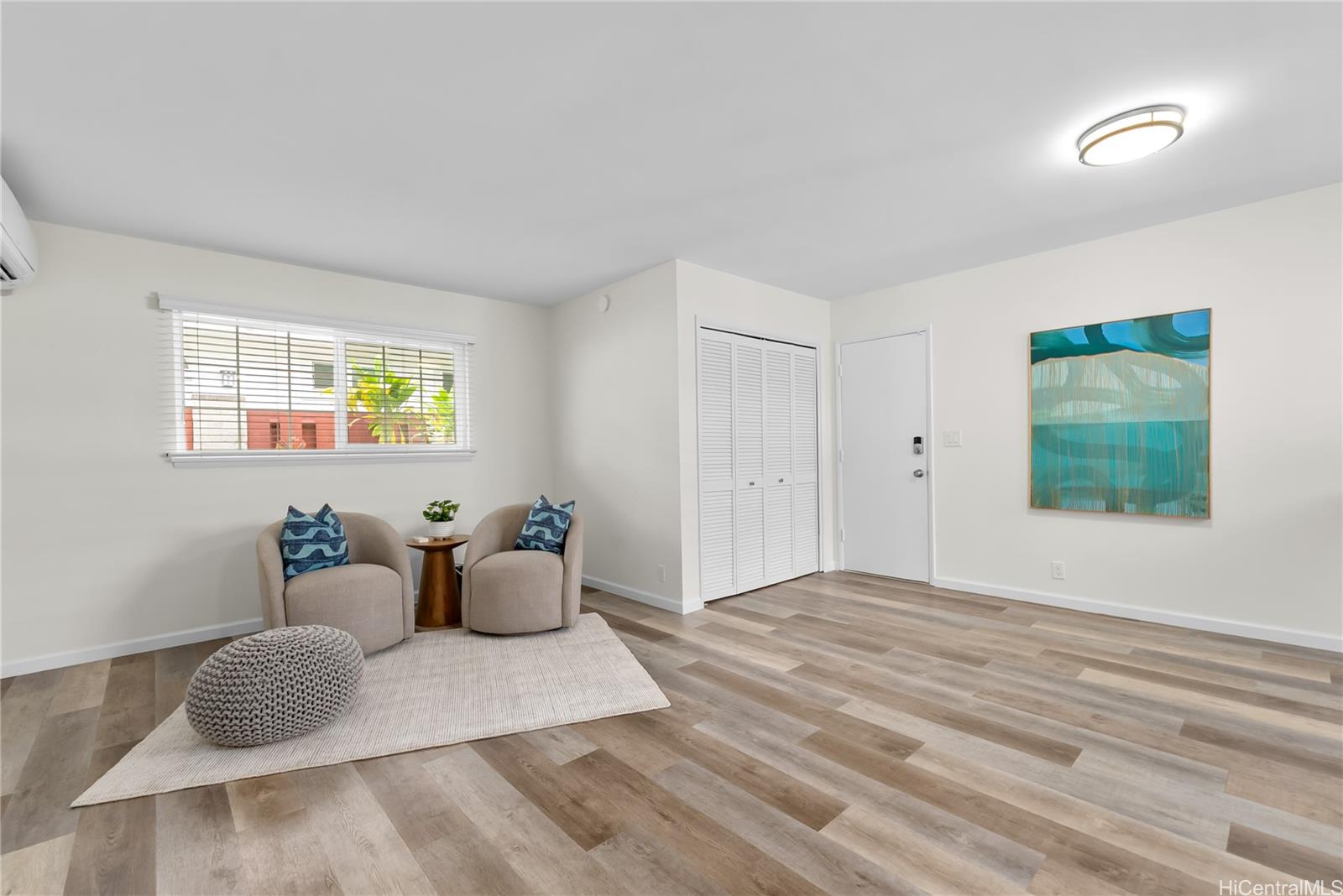 730  Kumukahi Place Spinnaker Isle, Hawaii Kai home - photo 7 of 24