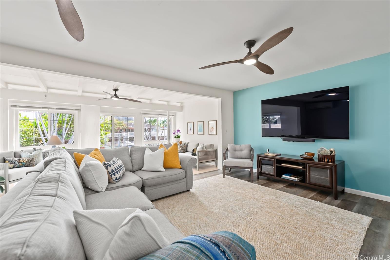 730  Kumukahi Place Spinnaker Isle, Hawaii Kai home - photo 11 of 24