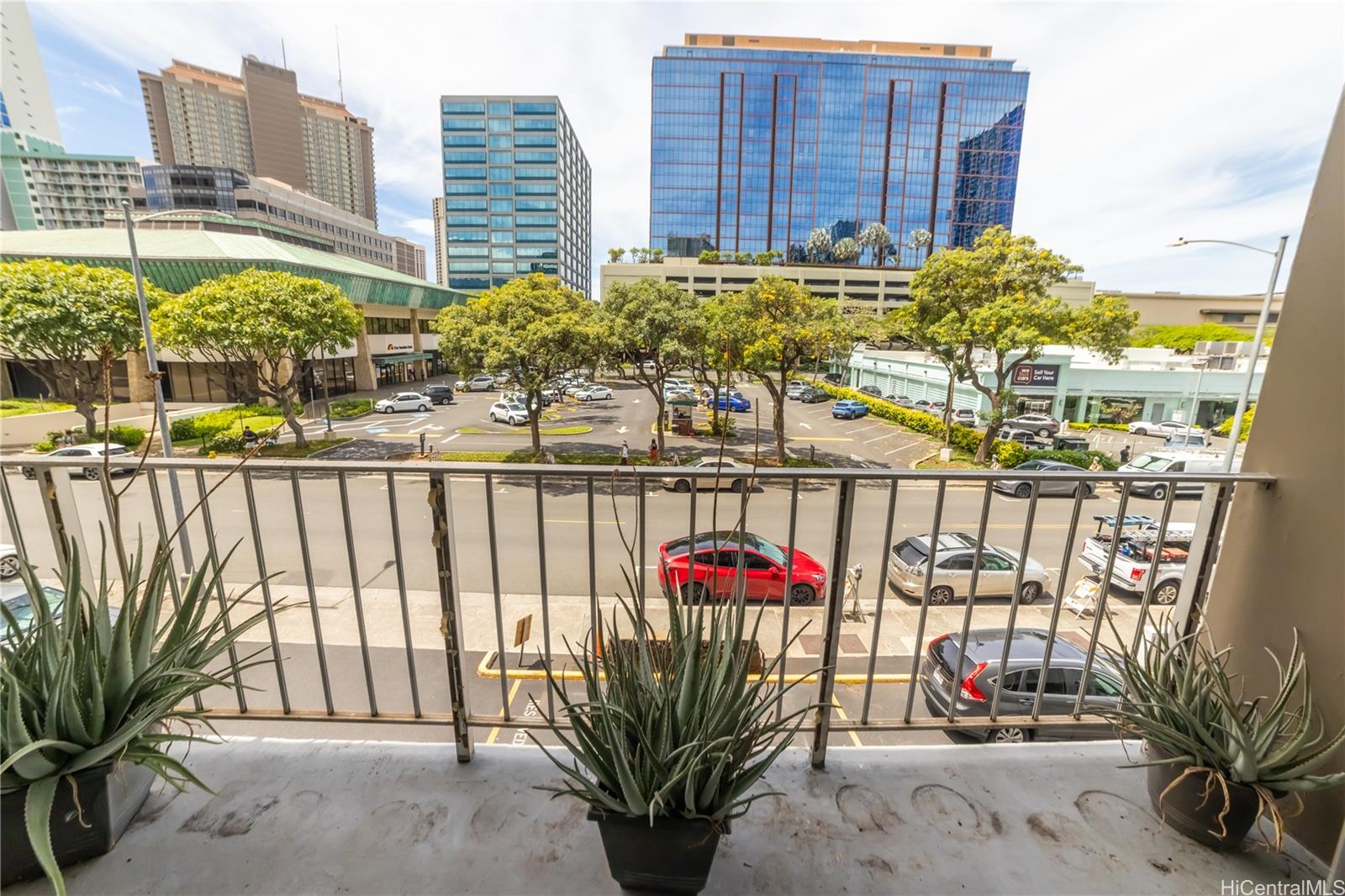 Coty Tower condo # 303, Honolulu, Hawaii - photo 14 of 20