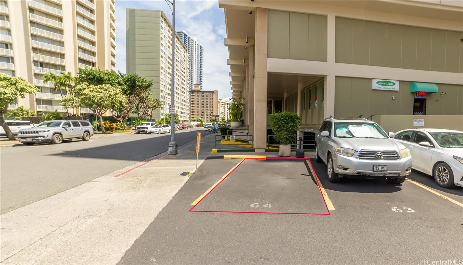 Coty Tower condo # 303, Honolulu, Hawaii - photo 19 of 20