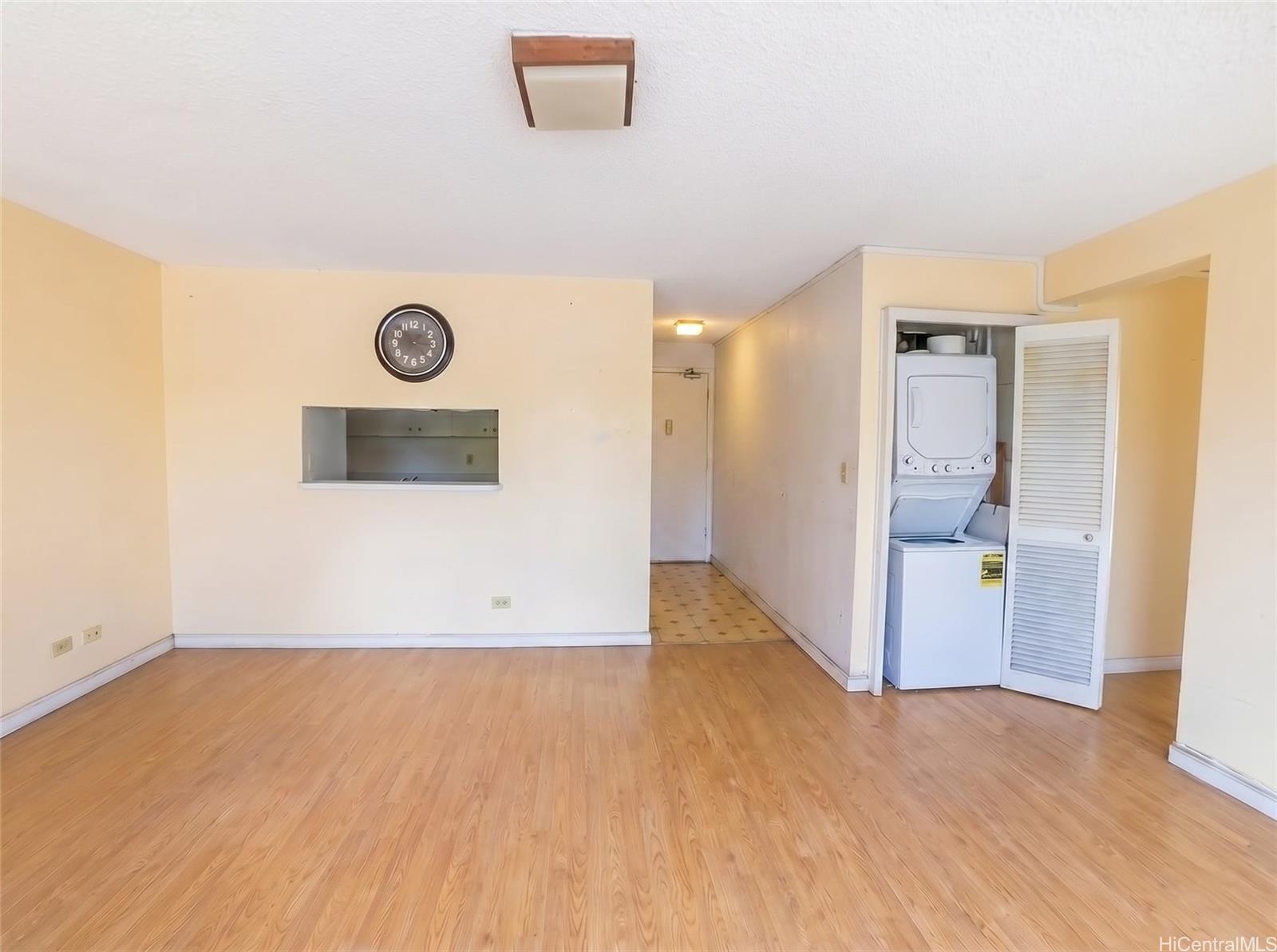 Coty Tower condo # 303, Honolulu, Hawaii - photo 4 of 20