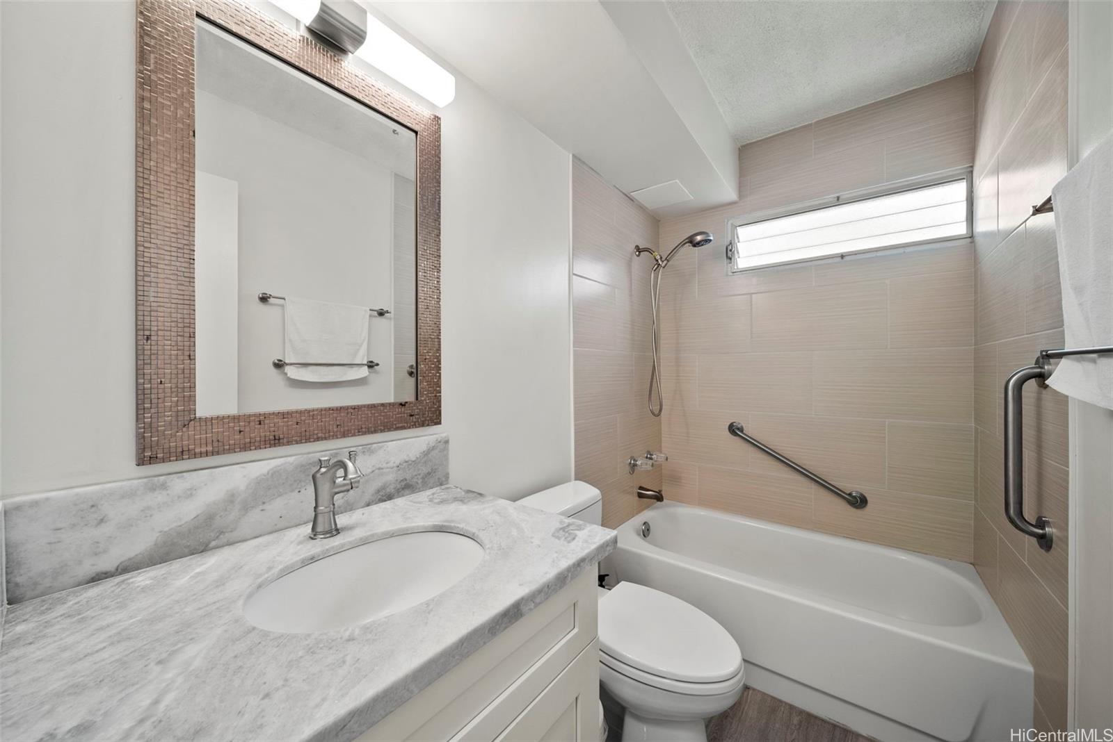 Coty Tower condo # 402, Honolulu, Hawaii - photo 4 of 14