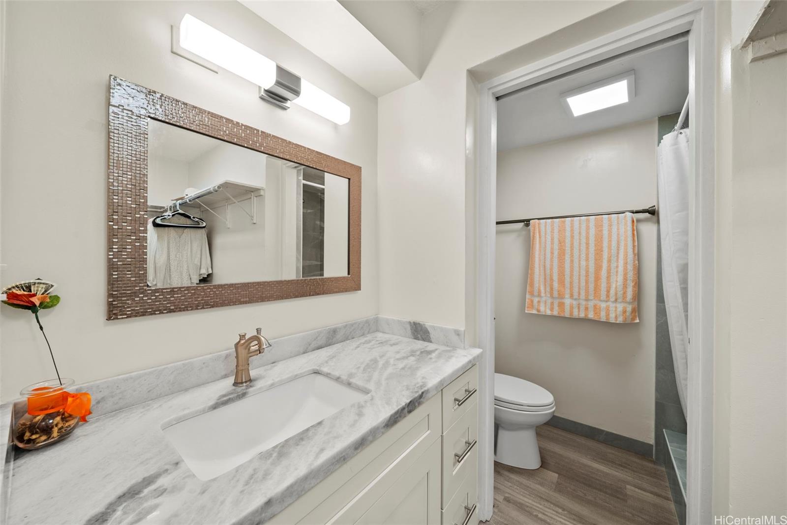 Coty Tower condo # 402, Honolulu, Hawaii - photo 8 of 14