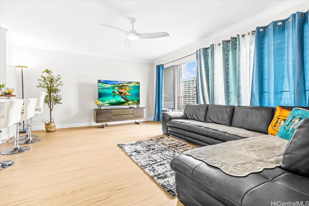 Coty Tower condo # 904, Honolulu, Hawaii - photo 3 of 25