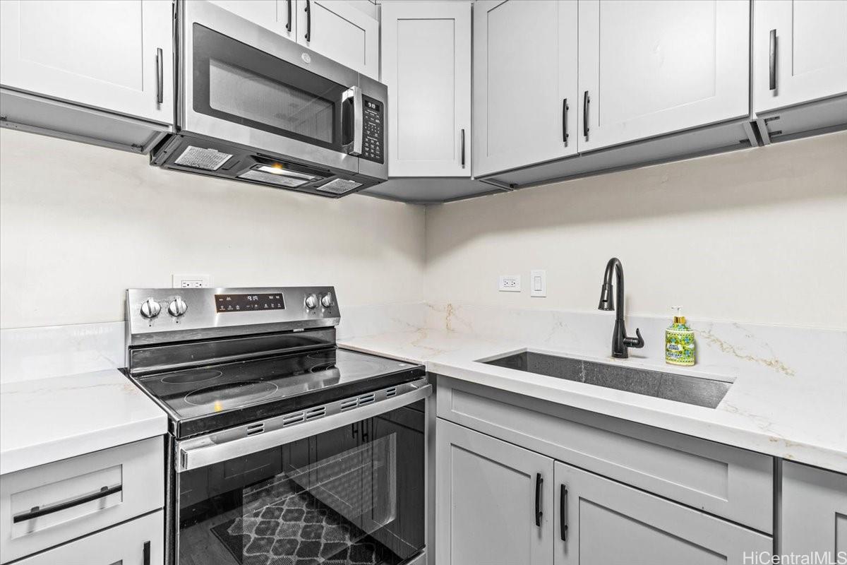 Coty Tower condo # 904, Honolulu, Hawaii - photo 10 of 25