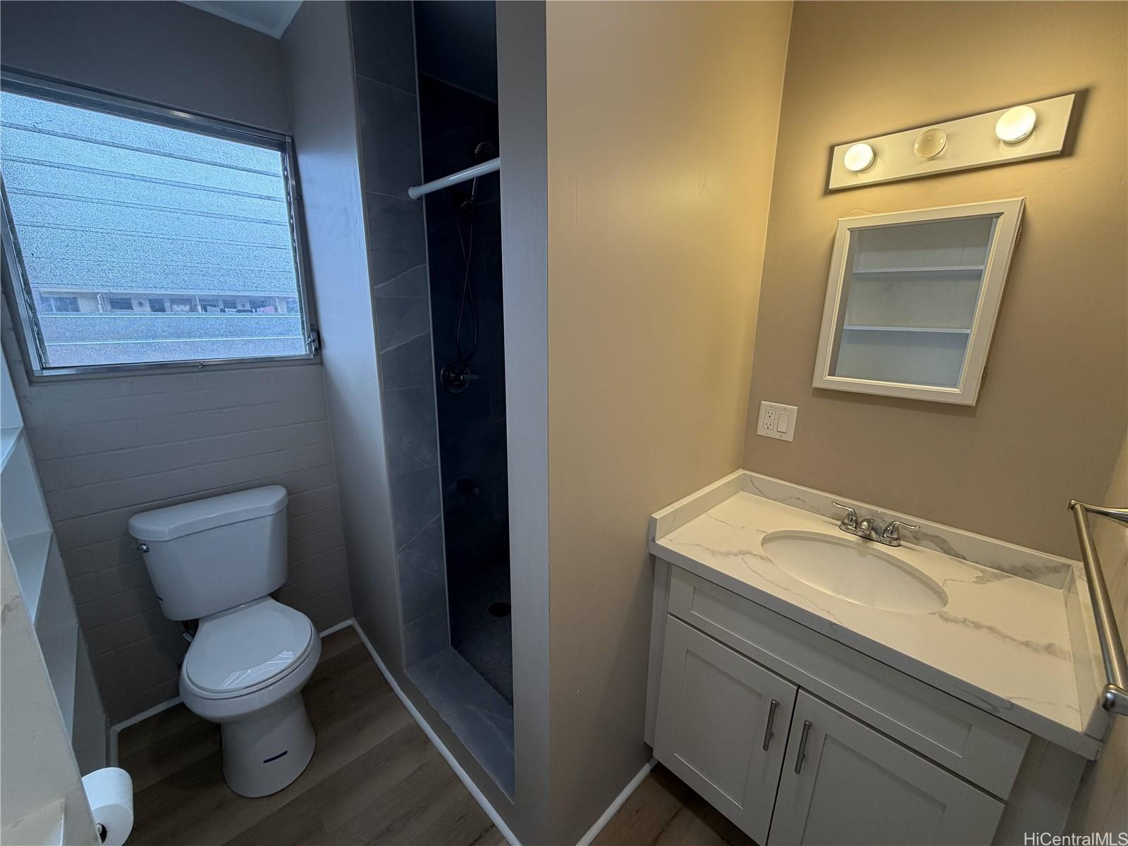 733 Coolidge St Honolulu - Rental - photo 4 of 6