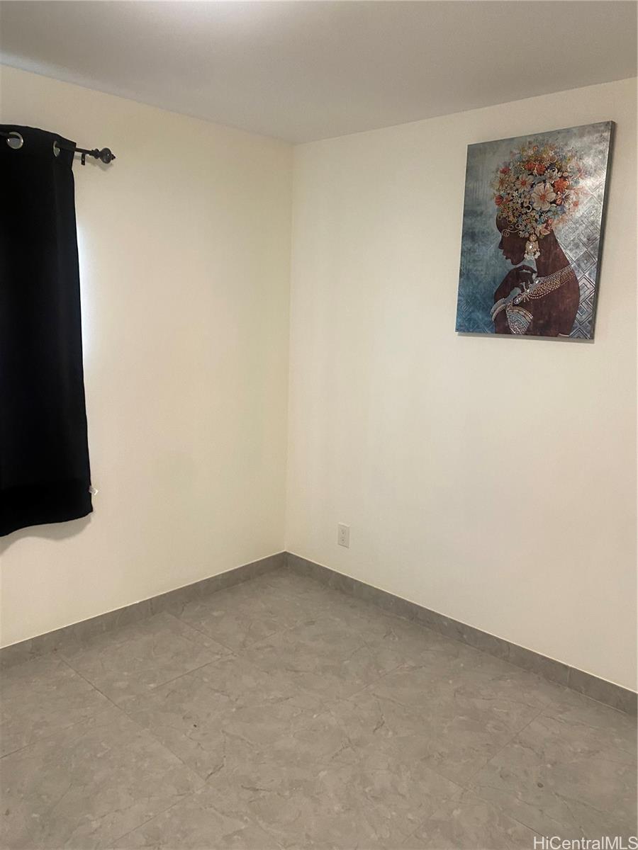 734 8th Ave Honolulu - Rental - photo 7 of 11