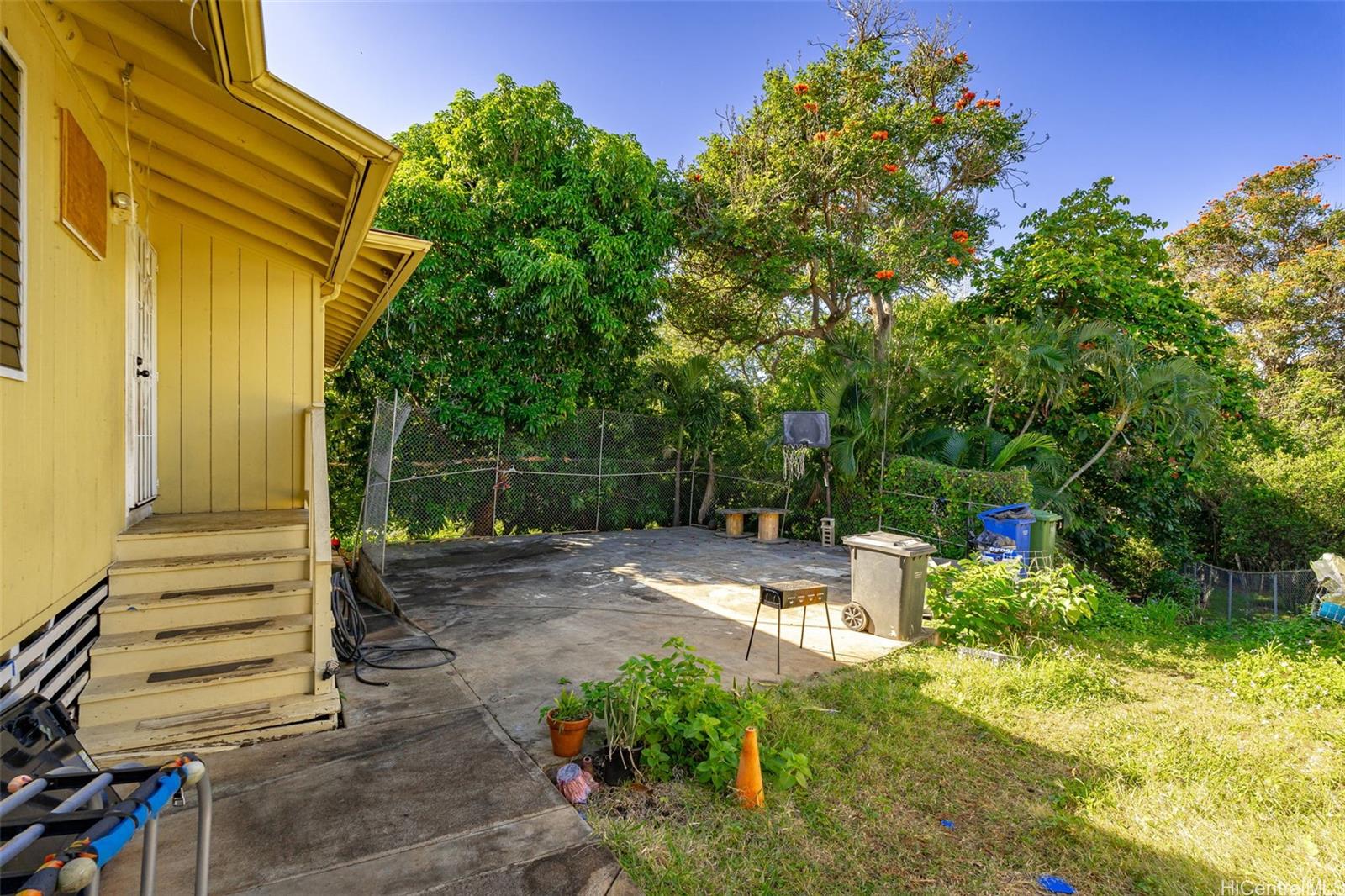 735  Kamehameha Hwy Navy/federal, PearlCity home - photo 10 of 25