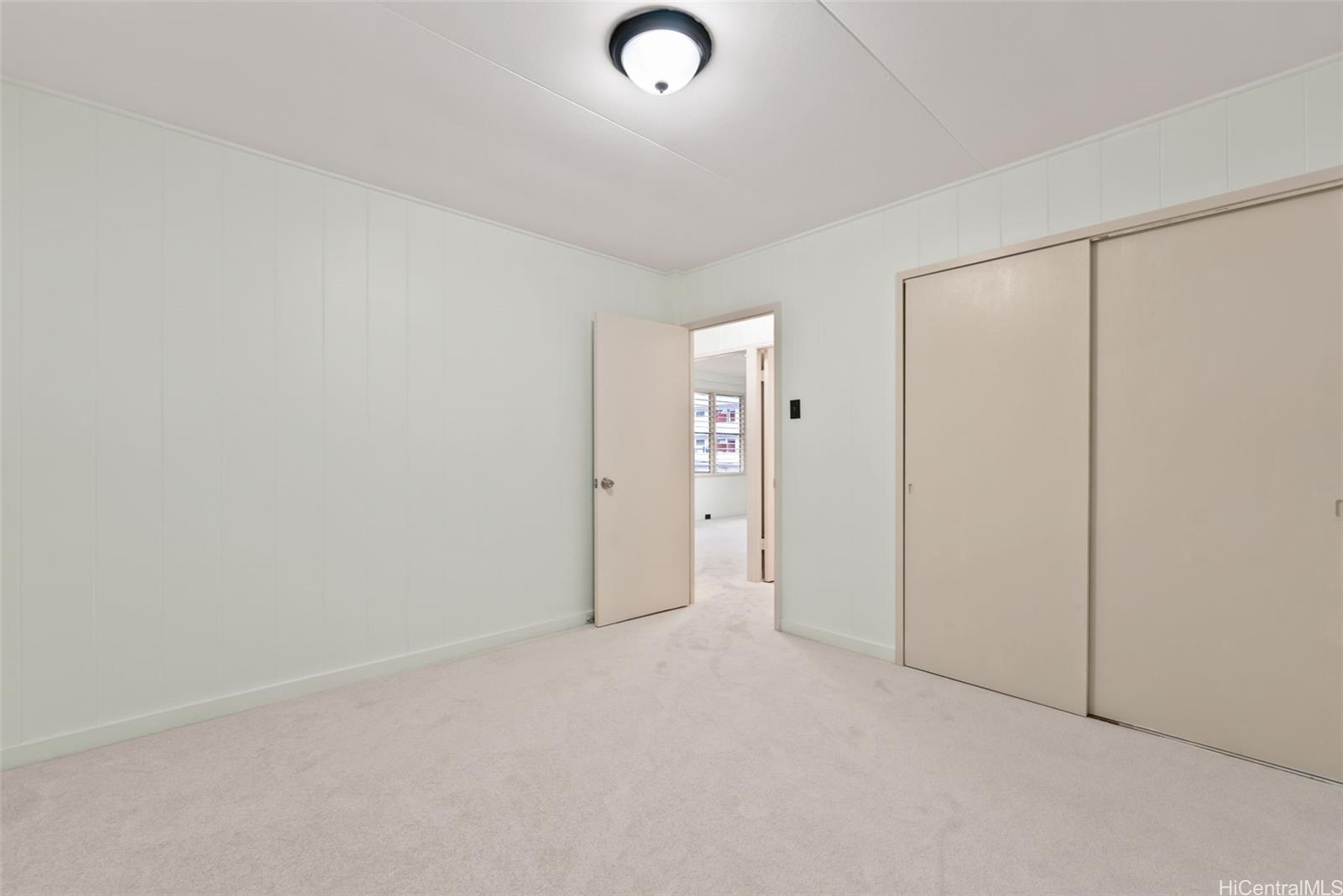 735 Lukepane Ave Honolulu - Multi-family - photo 12 of 15