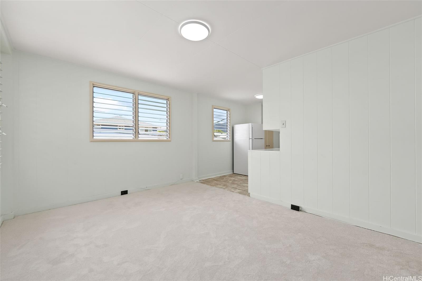 735 Lukepane Ave Honolulu - Multi-family - photo 7 of 15