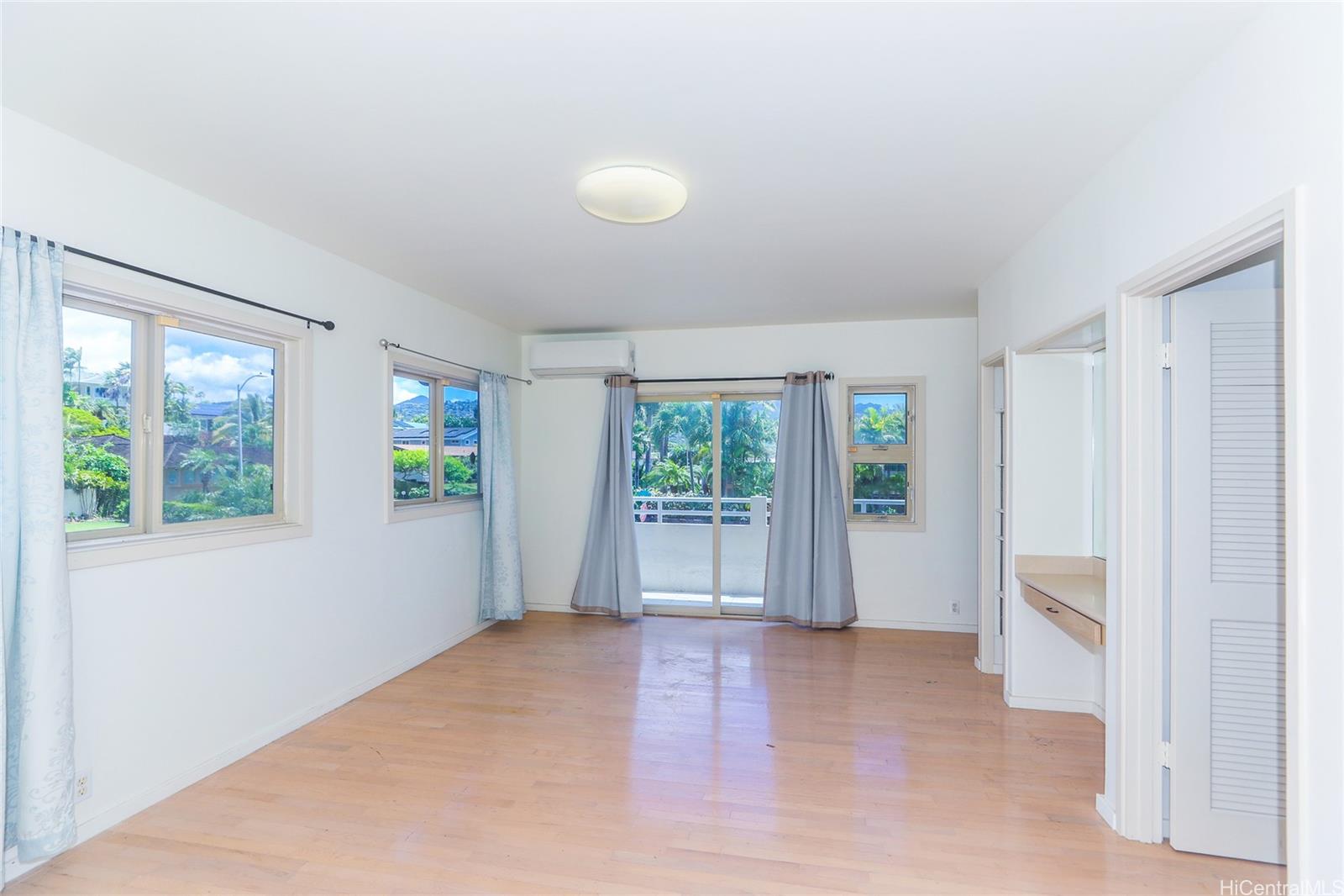 736  Ulili Street Kahala Area, Diamond Head home - photo 13 of 25