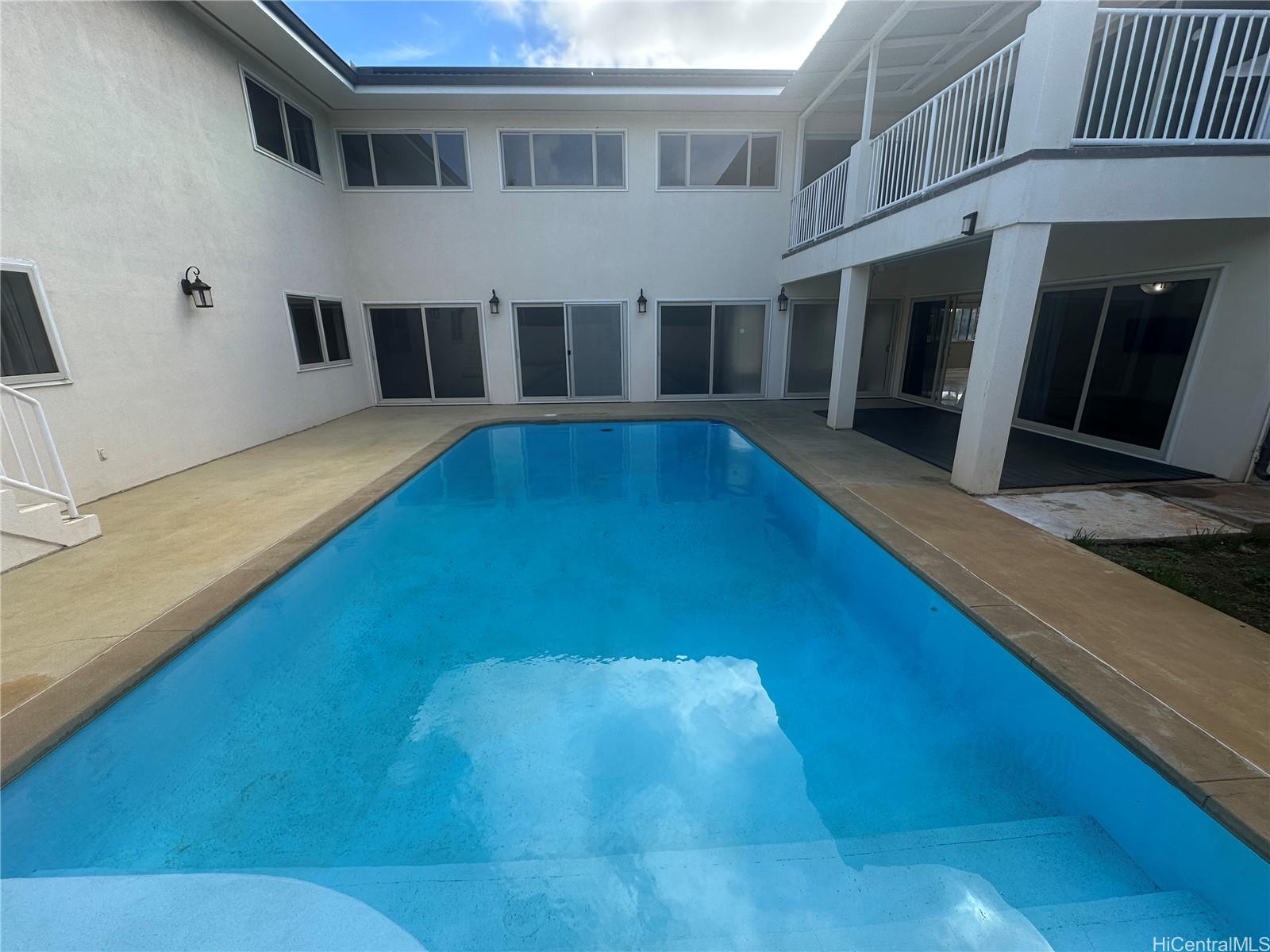 736  Ulili Street Kahala Area, Diamond Head home - photo 3 of 25