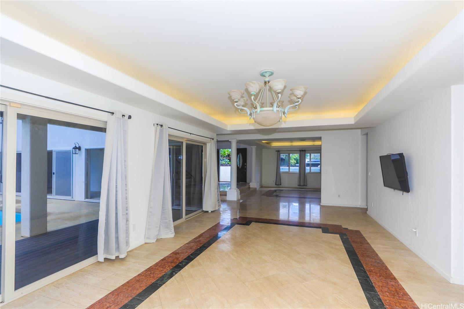 736  Ulili Street Kahala Area, Diamond Head home - photo 21 of 25