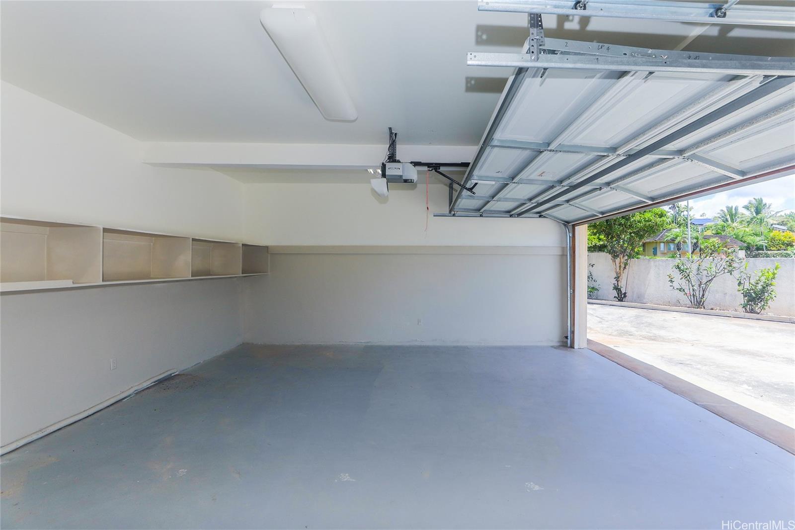 736  Ulili Street Kahala Area, Diamond Head home - photo 23 of 25